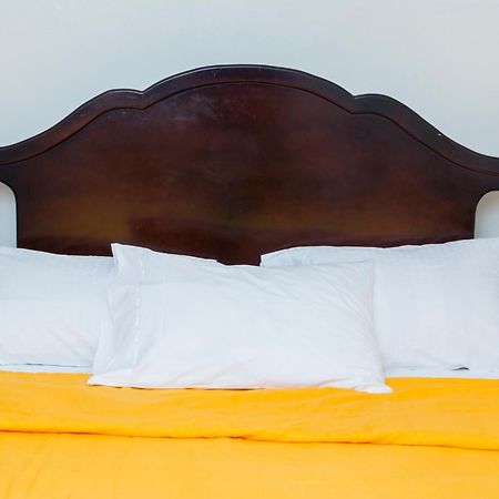 Windjammer International Cuisine & Comfort Inn Georgetown Pokoj fotografie