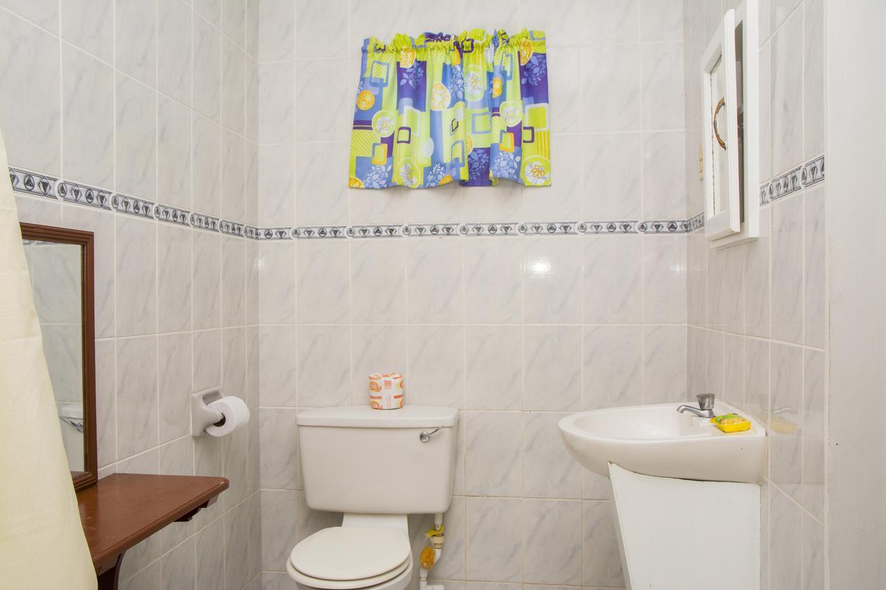 Windjammer International Cuisine & Comfort Inn Georgetown Pokoj fotografie
